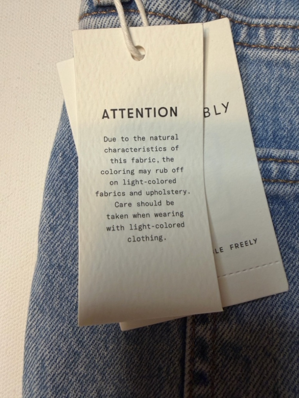 NWT Free Assembly Women's High Rise 70's Wide Leg Straight Jeans 12/31" Inseam - Picture 7 of 8